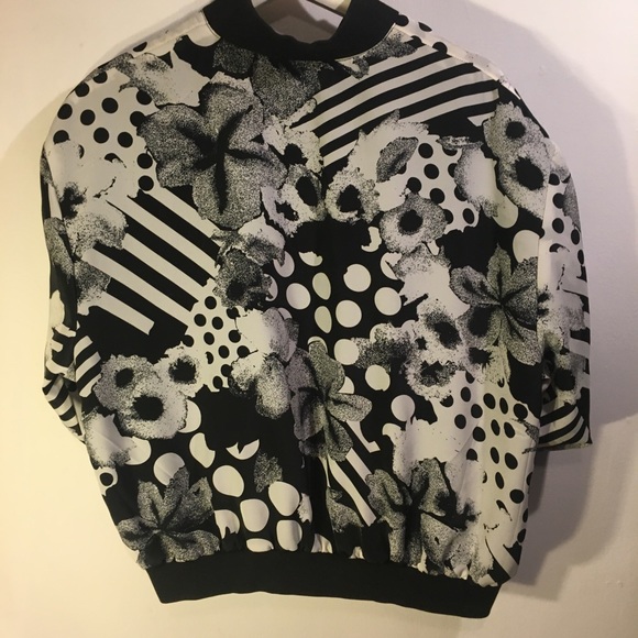 Jacket - Picture 5 of 6